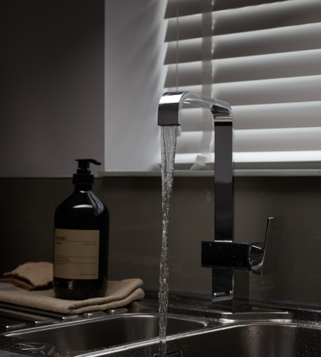 Kitchen Tap - Dark